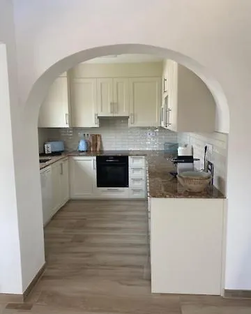 Vila Casa Lima